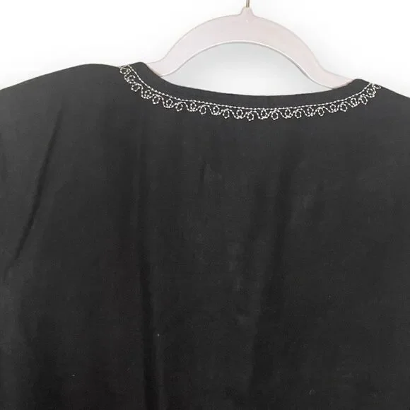 Susan Graver Style Embroidered Blouse Top Women's Medium Black Linen Blend Boho - Picture 3 of 7